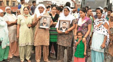 punjab, punjab drugs, drugs in punjab, drug addicts in punjab, drug menace, punjab drug menace, rehabilitate drug addicts, rehab for drug adicts, punjab rehab, mohali fotis hospital, SAD-BJP, drugs politics, punjab elections, sukhbir singh badal, goa drugs, drugs in goa, fight drugs, war against drugs, indian express drugs, india news, latest drugs updates