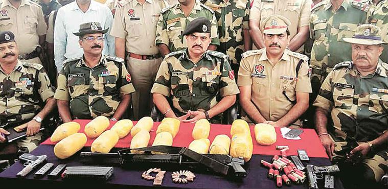Punjab, Punjab drugs, Punjab border, Indo-Pak border, BSF, BSF punjab, drug smuggling, Indo-Pak drug smugglinf, drug smugglers, border smuggling, India News