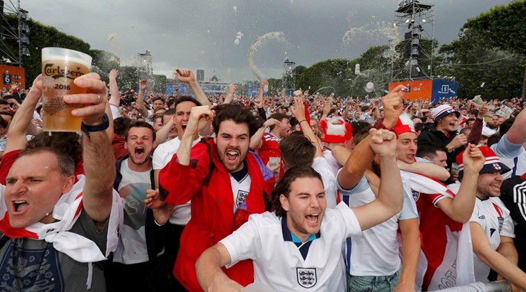 England fans react as they watch a EURO 2016 match in Paris