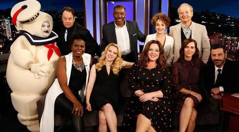 Old and new Ghostbusters cast come together for photo | Hollywood News ...