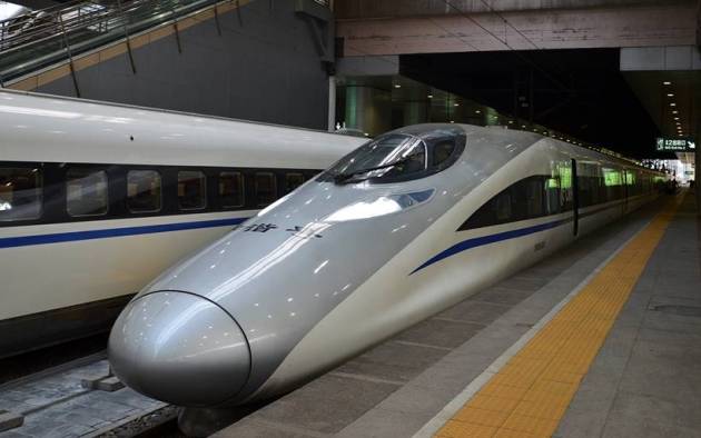 fastest trains, bullet trains, top ten trains, world fastest trains, trains world, worlds top trains, top trains world, best train pics, best train pictures, fast trains
