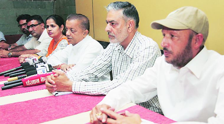 Chandigarh, Hindustan Machine Tools, Hindustan Machine Tools factory, Chandigarh HMT workers, HMT workers, HMT workers protest, Chandigarh news, india news