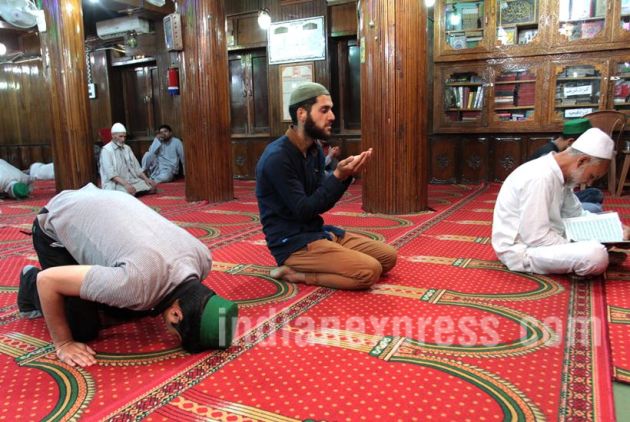 ramadan, ramzan, ramadan 2016, ramadam kareem, ramadan fasting, ramzan fasting, ramadan fasting practice, Eid al-Fitr, ramzan rituals, tariq ramadan, world news, india news, latest news