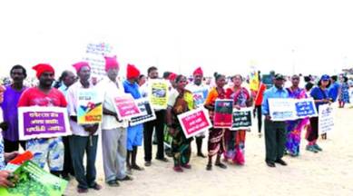mumbai, mumbai news, mumbai beach, juhu beach, juhu beach protest, world environment day, indian express news