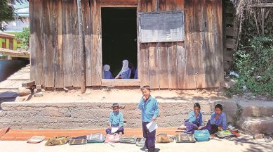 Kashmir School Teacher And Boy Sex - Kashmiri School Girl Sex Srinagar