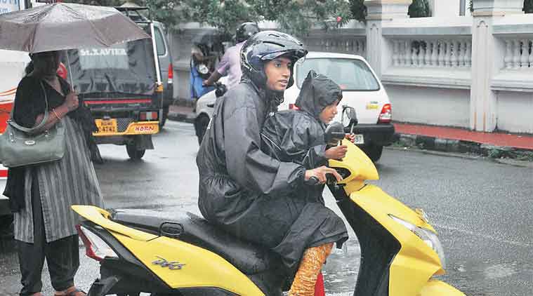 Kerala, Kerala rains, Kerala red alert, red alert in Kerala, Kerala weather, Kerala weather latest, IMD Trivandrum, met department, Kerala monsoon, Indian Express news