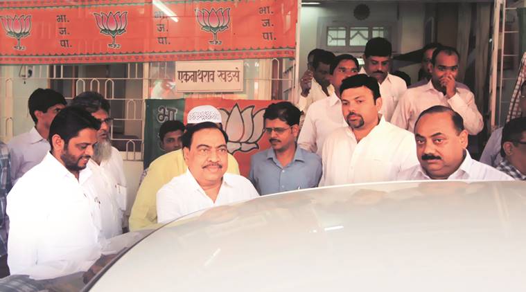 eknath khadse, revenue minister, land scam, khadse resignation, corruption charges on khadse, dawood ibrahim, pakistani doctor, pune land scam, khadse family, Dr Gurmukh Jagwani, BJP MLC, khadse karanchi connection, indian express news, eknath khadse updates, india news, latest news