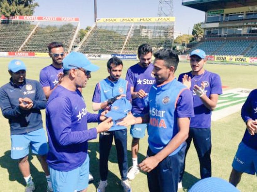 MS Dhoni, Dhoni, Dhawal Kulkarni, Kulkarni, Dhoni Kulkarni, India vs Zimbabwe, Ind vs ZIm, Cricket