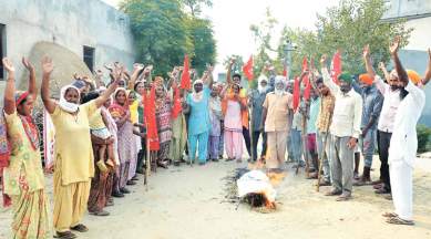 punjab agriculture, farmland on rent, punjab lease charges, rising crop price, dalits, dalit in punjab, subsidised land, subsidised rates for land, crop price, rabi crop, rabi crop production, untimely rains, indian monsoon, damaged crops, hailstorms, monsoon, rural development and panchayats department, rdpd punjab, indian express