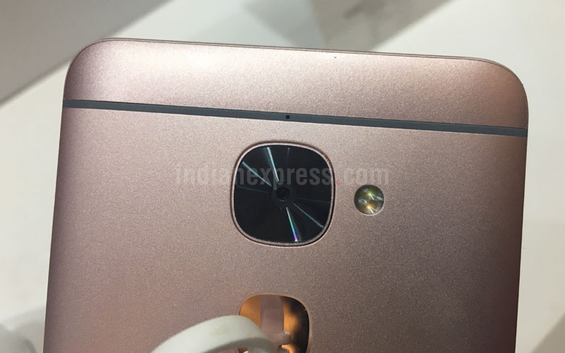 LeEco, Le 2, Le 2 India launch, Le 2 specs, Le 2 Pro India, Le 2 sale, Le 2 price, Le 2 Max price, Le 2 Max Flipkart, Le 2 Flipkart, Le smartphone flipkart, LeEco, Le 2 Max specs, Le 2 Max vs Mi 5, technology, technology news