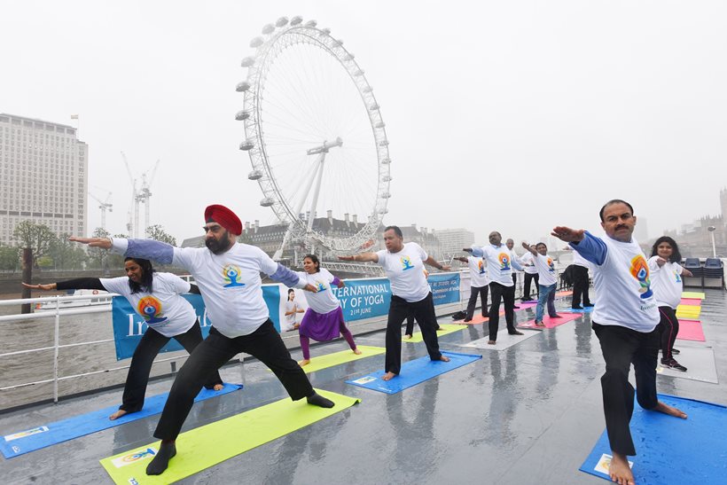 yoga day, yoga day photos, yoga photos, international yoga day, yoga day world photos, yoga day latest photos, yoga photos today, world photos