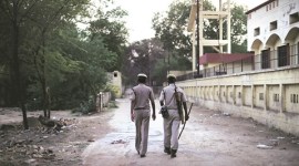 mathura clash, UP clash, uttar pradesh clash, babul supriyo, jai gurudev followers, mathura clash, Jawahar Bagh by activists, azad bharat vidhik Vaicharik Kranti Satyagrahi, H R Sharma, policeman dead,Mukul Dwivedi , Santosh Yadav, dead policeman, mathura police dead, uttar pradesh news, india news