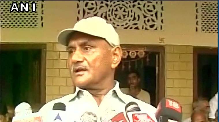 muzzafarnagar, panchayat, muzzafarnagar panchayat, student mobile phones, mobile phones, mobile phone use students, india news
