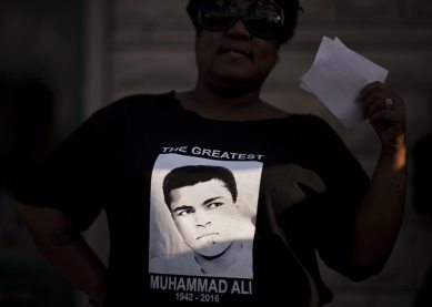 Muhammad Ali, Muhammad Ali dead, Muhammad Ali death, Muhammad Ali famoly, Muhammad Ali brain, Muhammad Ali brain donation, Sports