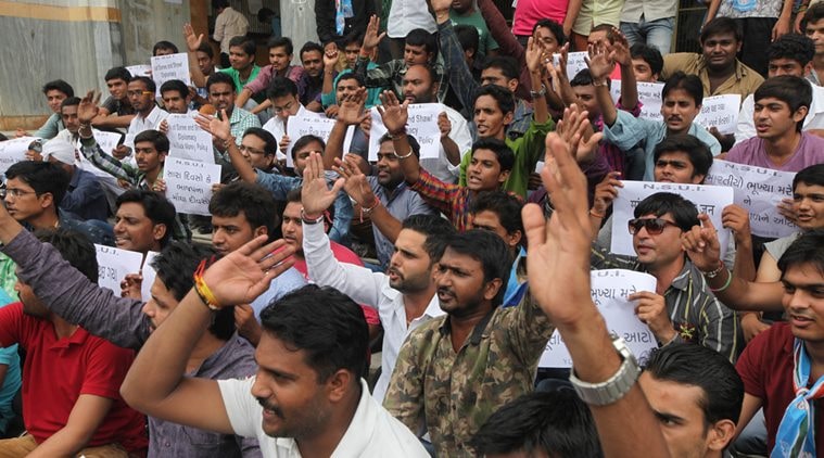 NSUI holds protest against commercialisation of education at Gujarat ...