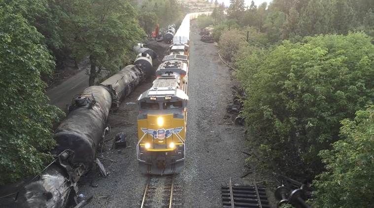 Oregon, train derailment, oregon train derail, oregon oil train derail, Portland train derailment, Oregon train derail, crude oil train derailed, derailed train in fire, Fire near Columbia River gorge, Train ablaze in Oregon, Train ablaze in Portland, world news, latest news