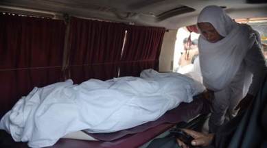 teacher burned, Pakistan teacher beaten, Pakistan teacher burned, honor killing, school teacher pakistan, pakistan school teacher, pakistan school teacher death, latest news, latest pakistan news