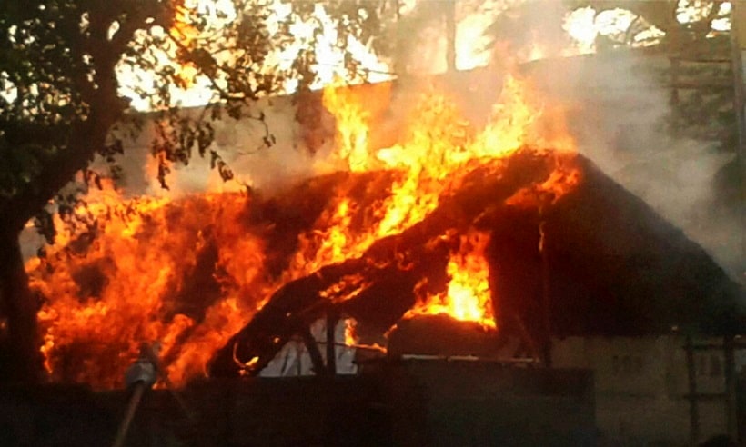 Mathura, Mathura clashes, Mathura violence, CM Akhilesh Yadav, Mathura violence politics, Mathura deaths, UP clash, uttar pradesh clash, mathura clash, Jawahar Bagh by activists, azad bharat vidhik Vaicharik Kranti Satyagrahi, H R Sharma, policeman dead, cdead policeman, mathura police dead, uttar pradesh news, india news 