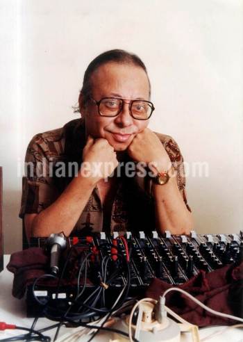 Happy Birthday Pancham Da Rare And Unseen Pictures Of Rd Burman Entertainment Gallery News The Indian Express