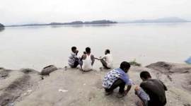 river-small Assam, Brahmaputra, Brahmaputra crosses danger mark, Brahmaputra water level, Nation news, India news