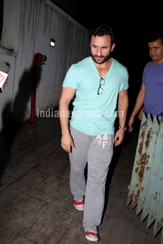 Kareena Kapoor, Saif Ali Khan, Kareena Saif, Kareena Kapoor SAif Ali Khan, Kareena Saif Pics, Kareena Kapoor pics, Saif Ali Khan pics