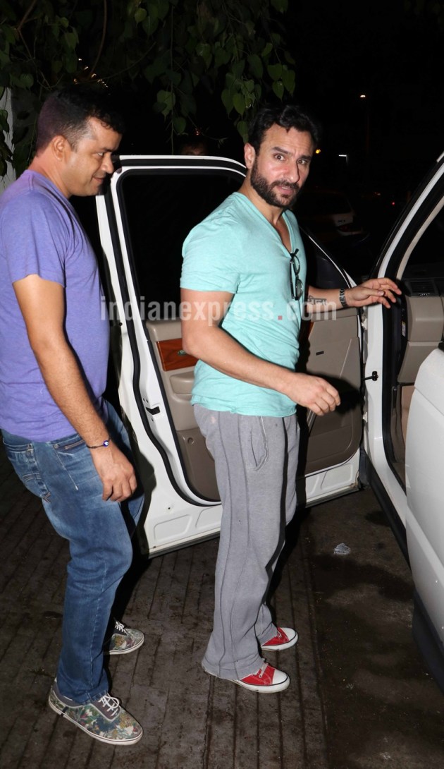 Kareena Kapoor, Saif Ali Khan, Kareena Saif, Kareena Kapoor SAif Ali Khan, Kareena Saif Pics, Kareena Kapoor pics, Saif Ali Khan pics