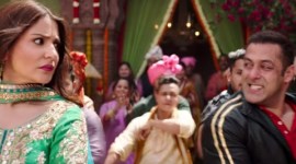 Salman Khan, Sultan, Baby ko bass pasasnd Hai, Baby ko bass pasasnd Hai song, Salman Khan Sultan, Salman Sultan, Sultan Song, Baby ko bass pasasnd Hai sultan song, Salman Khan Baby ko bass pasasnd Hai, Salman Baby ko bass pasasnd Hai, Farah khan, Entertainment news