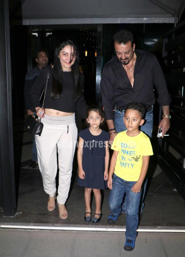 Sanjay Dutt, Sanjay Dutt Manyata, Sanjay Dutt twins, Iqra, Shahraan, Manyata Dutt, Hrithik Roshan, Kangana Ranaut, Hrithik Kangana, Sonu Sood, Arjun Kapoor, Ameesha Patel, Amyra Dastur, Imtiaz Ali, Imtiaz Ali daughter, Ida ali, Entertainment