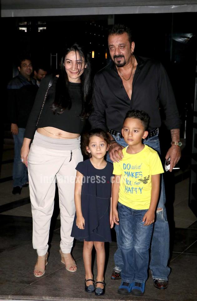 Sanjay Dutt, Sanjay Dutt Manyata, Sanjay Dutt twins, Iqra, Shahraan, Manyata Dutt, Hrithik Roshan, Kangana Ranaut, Hrithik Kangana, Sonu Sood, Arjun Kapoor, Ameesha Patel, Amyra Dastur, Imtiaz Ali, Imtiaz Ali daughter, Ida ali, Entertainment