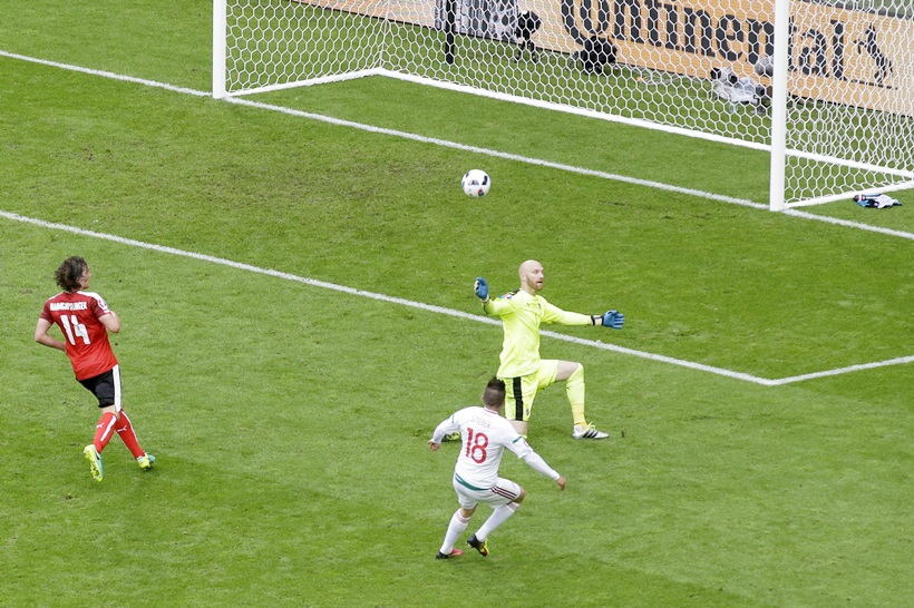 Euro 2016 photos, Euro 2016 pics, Euro 2016 gallery, Euro Championships photos, football photos, Hungary Austria photos, Hungary vs Austria