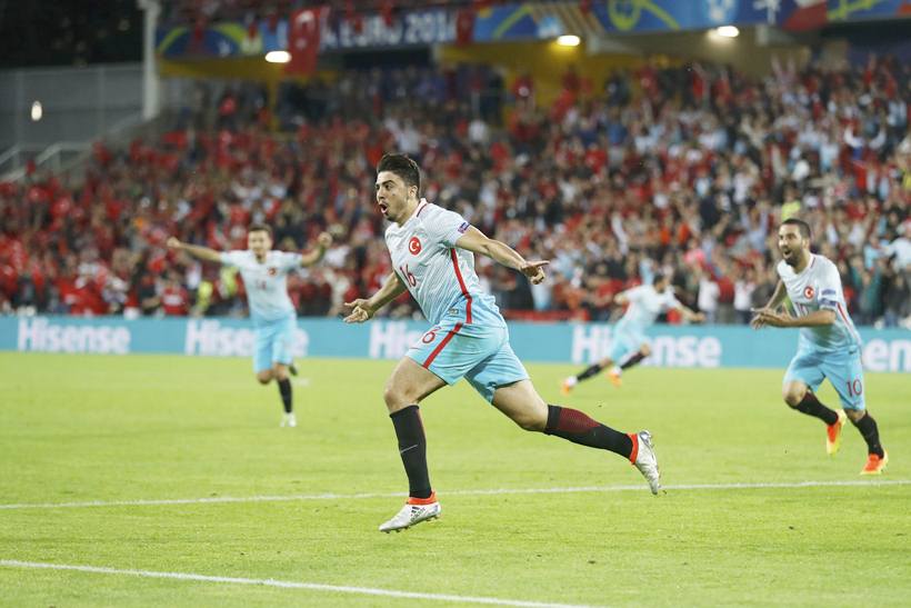 Euro 2016, Euro 2016 photos, Euro 2016 pics, Euro Championships photos, Euro Championships pics, football pics, football photos, Turkey vs Czech Republic photos, Turkey Czech Republic pics, Turkey Czech Republic Euro 2016 photos