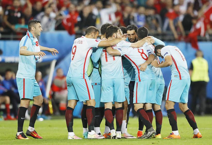 Euro 2016, Euro 2016 photos, Euro 2016 pics, Euro Championships photos, Euro Championships pics, football pics, football photos, Turkey vs Czech Republic photos, Turkey Czech Republic pics, Turkey Czech Republic Euro 2016 photos