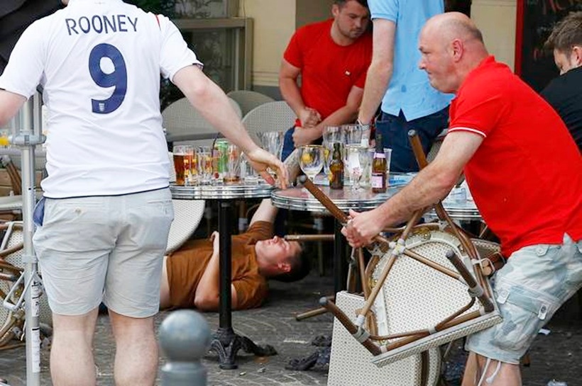 Euro 2016 photos, Euro 2016 pics, Euro 2016 gallery, Euro Championships photos, football photos, England fans violence, fans violence, football violence