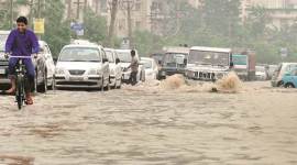 Monsoon, waterlogged roads, waterlogged gurgaon, waterlogging areas in Gurgaon, Municipal Corporation of Gurgaon, Delhi News