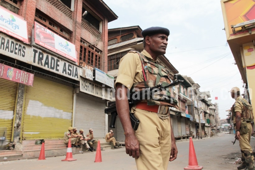 Kashmir, Kashmir violence, armed forces, Kashmir curfew, curfew, curfew in Kashmir, Jammu and kashmir, jammu and kashmir curfew, separatists, Kashmir protests, Kashmir valley, Burhan Wani, Kashmir photos, Kashmir protest photos, jammu & kashmir photos, Kashmir protest photo gallery