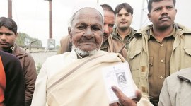 ayodhya, ayodhya case, babri masjid case, ram janam bhoomi case, man dies in ayodhya, indian express news, india news