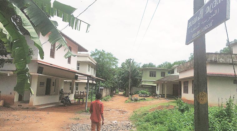 kerala, kerala missing youth, islamic state, salafism, missing youth in kerala, 21 missing in kerala, kerala muslims, zakir naik, islamic preacher, isis, kerala isisislamic state kerala, islamic state recruitment, radicalisation, kerala radicalisation, Jamaat-e-Islami, Nilambur town, Nilambur town in Kerala, Salafi Commune, masjids in kerala, zakir naik of kerala, kerala zakir naik, indian express news, india news