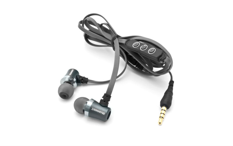Brainwavz S1  features a silicon microphone with three-button control for audio calls as well as playback (Source: Brainwavz)