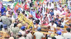 Mayawati, Dayashankar Singh, Mayawati, BSP protest, Dayashankar Singh Mayawati, Mayawati Lucknow, Mayawati Dayashankar Singh, Mayawati prostitute, prostitute mayawati, Dayashankar Singh prostitute, Dayashankar Singh calls mayawati prostitute, Uttar Pradesh news, India news