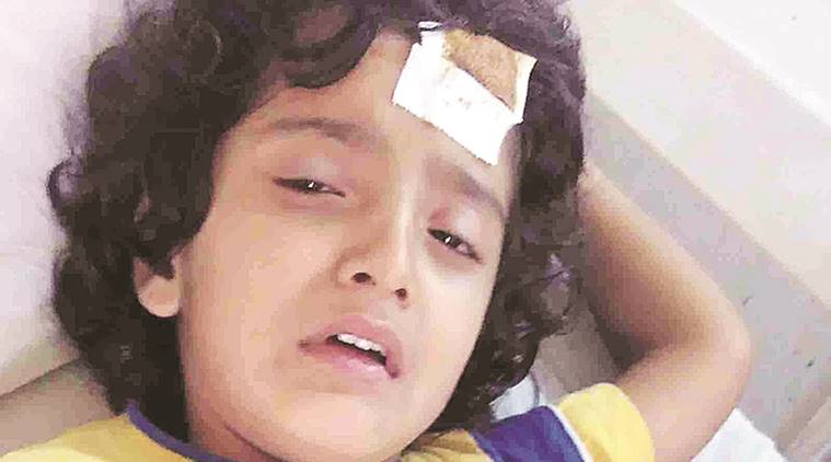 kashmir, kashmir violence, akshmir army, indian army kashmir, kashmir stone pelting, burhan wani, burhan wani killing, narendra modi, mehbooba mufti, pdp bjp, pdp bjp alliance, india news, kashmir news