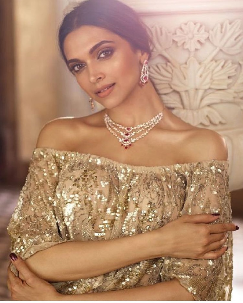820px x 1024px - Deepika Padukone is among world's top 10 highest paid actresses. This is  what she earned in 2015 | Entertainment Gallery News,The Indian Express