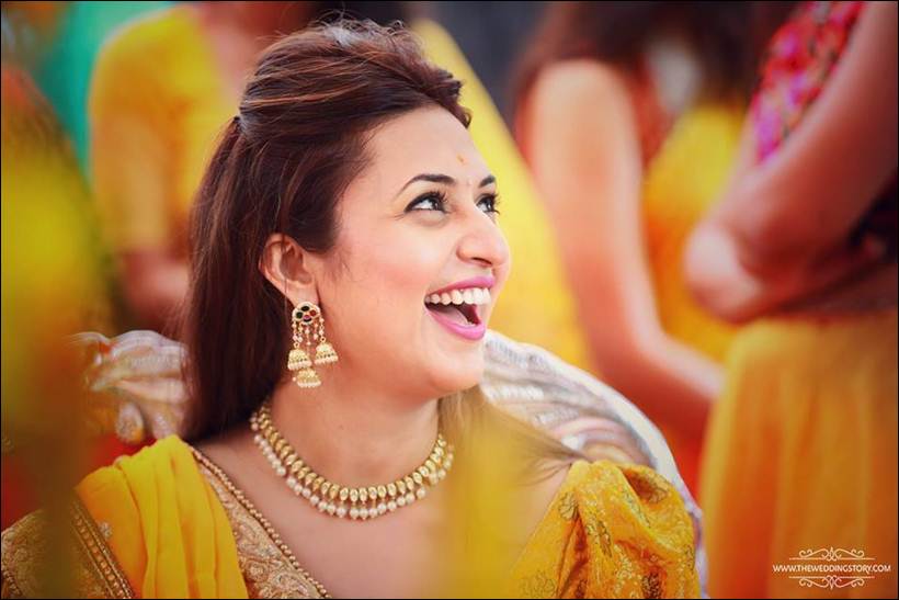 Divyanka Tripathi is glowing in yellow at her haldi ceremony