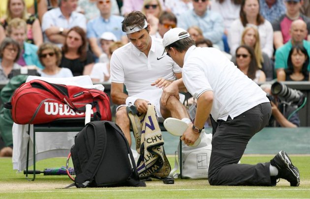 Wimbledon 2016, Wimbledon photos, Wimbledon images, Wimbledon 2016 photos, Wimbledon wallpaper, Roger Federer, Federer, Federer down photo, Federer down wallpaper, Federer wallpaper, Milos Raonic, Raonic, Federer Raonic, Federer Raonic photos, Andy Murray, Murray, Tomas Berdych, Murray Berdych, Murray Berdych photos, Murray Berdych images, tennis photos