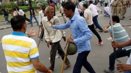 gujarat dalit protest, Una Dalit Atyachar Ladat Samiti , dalit samiti, gujarat dalit thrashing, una, una dalit thrashing, cow skinng-una cow skinning, gujarat gau rakshak, dalit condition in India, Pm Modi, Modi government, Narendra modi, G R Aloria, dalit family flogged, una victims, una dalit victims, una dalit killing, holy cow, hindu muslim, bjp in gujarat, gujarat dalit condition