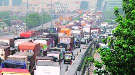 rain, gurgaon rain, gurgaon waterlogging, gurgaon traffic, gurgaon rain traffic, hero honda chowk jam, indian express news, delhi, delhi news
