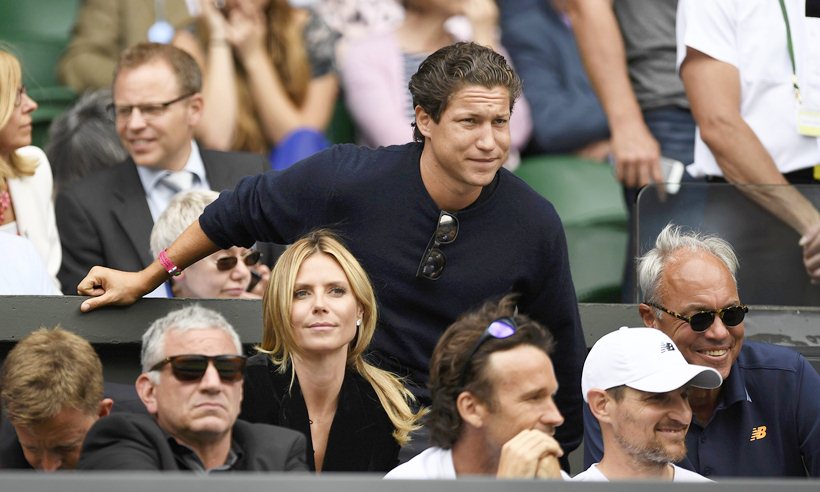 Wimbledon 2016, Wimbledon photos, Wimbledon images, Wimbledon 2016 photos, Wimbledon wallpaper, Roger Federer, Federer, Federer down photo, Federer down wallpaper, Federer wallpaper, Milos Raonic, Raonic, Federer Raonic, Federer Raonic photos, Andy Murray, Murray, Tomas Berdych, Murray Berdych, Murray Berdych photos, Murray Berdych images, tennis photos