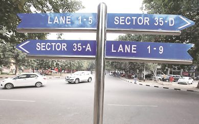chandigarh, chandigarh roads, chandigarh signage system, chandigarh signage roads, chandigarh road markings, chandigarh news, india news