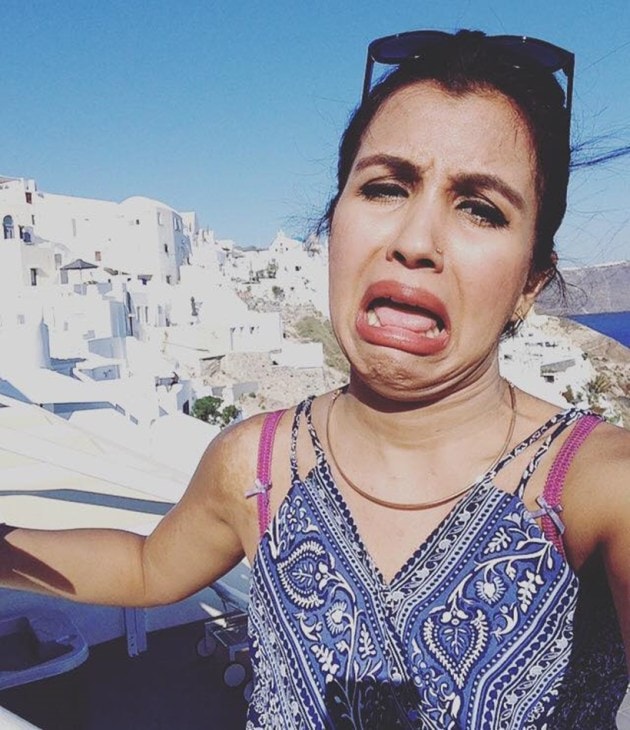 woman honeymoon without husband, huma mobin, hilarious photos of honeymoon without husband, greek tragedy, pakistani woman goes on honeymoon without husband