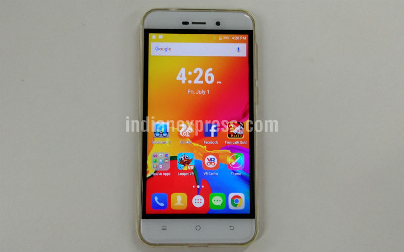 Karbonn, Karbonn Quattro L52, Karbonn Quattro L52 review, Quattro L52 review, Quattro L52 price, Quattro L52 specifications, Quattro L52 features, Karbonn VR headset, mobile VR, virtual reality, VR headsets, Gear VR, Karbon VR headset price, gadgets, smartphones, technology, technology news