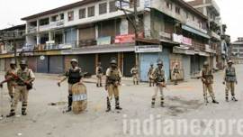 Jammu Kashmir curfew, Kashmir curfew, Kashmir Valley curfew, Burhan Wani killing, militant killed Kashmir, Burhan Wani Kashmir killing, news, national news, India news, latest news, Kashmir news, Kashmir mobile, Kashmir network, mobile internet Kashmir